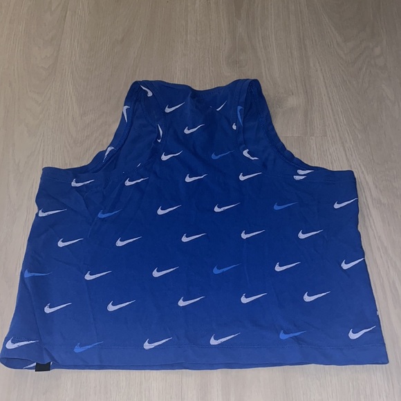 Nike tank top - Picture 4 of 4